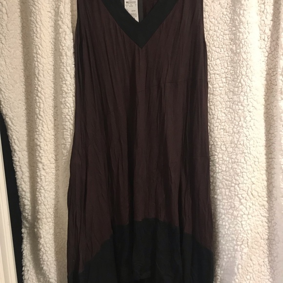 Long burgundy dress - Picture 2 of 3